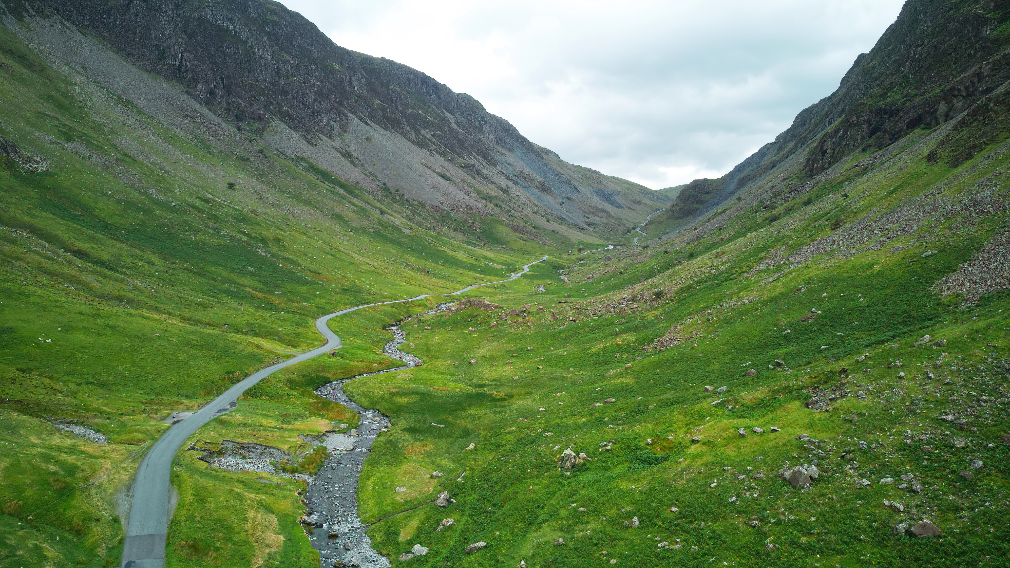 Honister-Pass-squashed-113329-280625.jpg